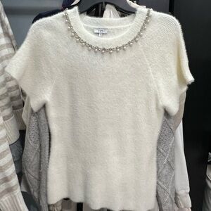 VOY White Short Sleeve Top with Beaded Neckline S